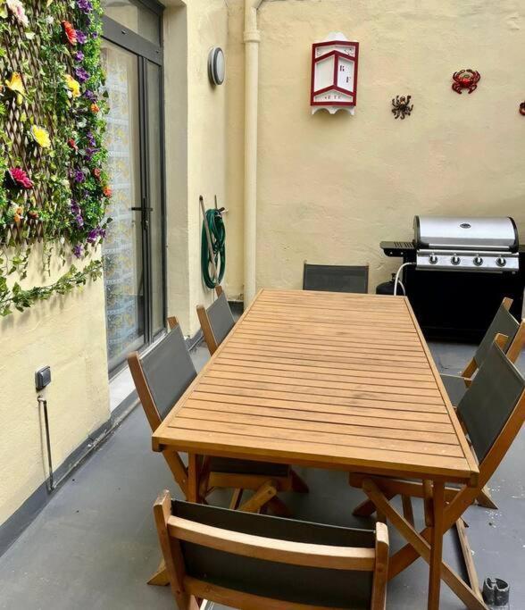 Coeur De Sete Le Patio 2 Apartment Exterior foto